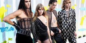 Το ιταλικό συγκρότημα Maneskin στα MTV Awards 