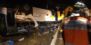 Στιγμιότυπο από το τραγικό τροχαίο δυστύχημα στο Μαρόκο