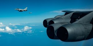 Στιγμιότυπο από την άσκηση με τα μαχητικά της Πολεμικής Αεροπορίας