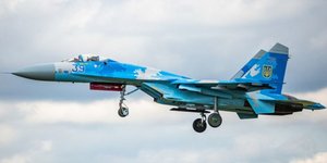 Μαχητικό Su-27