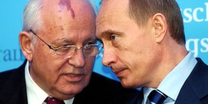 Μιχαήλ Γκορμπατσόφ - Βλαντιμίρ Πούτιν