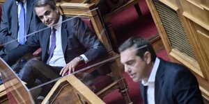 Κυριάκος Μητσοτάκης και Αλέξης Τσίπρας στη Βουλή για την υπόθεση των υποκλοπών