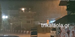 Άνοιξαν οι ουρανοί στα Τρίκαλα. Έπεσαν δεκάδες κεραυνοί