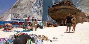 Ναυάγιο Ζακύνθου, σκουπίδια