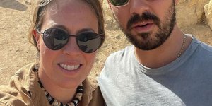 Η Νίνα Φλορ και ο Φίλιππος Γλίξμπουργκ/Φωτογραφία: ninaflohr/instagram