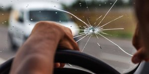 πετραδάκι παρμπρίζ