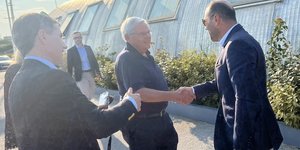 Μενέντεζ