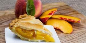 ροδακινόπιτα