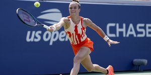 Η Μαρία Σάκκαρη σε προσπάθειά της από τον αγώνα με την Τατιάνα Μαρία 