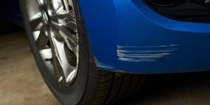 ζημιές στη βαφή του αυτοκινήτου 