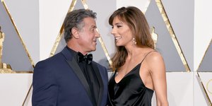 Σιλβέστερ Σταλόνε και Τζένιφερ Φλάβιν