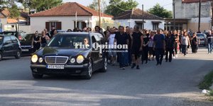 Τραγικές στιγμές στο χωριό του άτυχου 15χρονου στη Σκύδρα