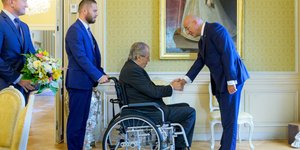 O Νίκος Δένδιας συναντά τον Πρόεδρο της Τσεχίας Μίλος Ζέμαν