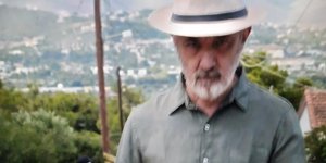 Σασμος, η εισοδος του Πέτρου Βρουλάκη