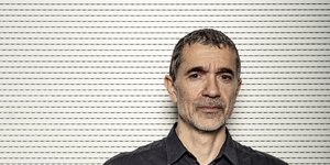 Ο Ρομέο Καστελούτσι για τα ποτάμια αίματος στη Βίβλο, την αστυνομική βία, το τέλος της ζωής του /Luca del Pia