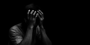 Αυτοκτονία πρόληψη άνθρωποι αυτοκτονούν χώρα