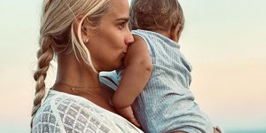 H  Άννυ Πανταζή με τον γιο της