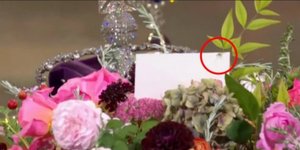 Η αράχνη στο φέρετρο της βασίλισσας Ελισάβετ 