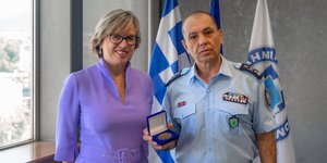 Συνάντηση του Αρχηγού της Ελληνικής Αστυνομίας, Αντιστράτηγου Κωνσταντίνου Σκούμα με την Εκτελεστική Διευθύντρια της EUROPOL, κα. Catherine De Bolle