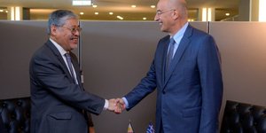 Ενρίκε Μανάλο και Νίκος Δένδιας