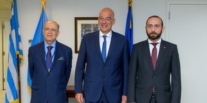 Νίκος Δένδιας