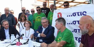 Συνάντηση του γ.γ. της ΚΕ του ΚΚΕ, Δημήτρη Κουτσούμπα, με τους εργαζόμενους στο εργοστάσιο «Μαλαματίνα»