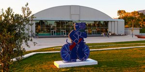 The Ellinikon Experience Park - Γλυπτό Ποδηλάτης