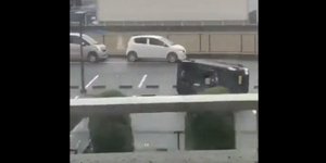 Ιαπωνία τυφώνας νεκροί τραυματίες
