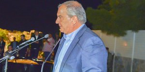 Ο Κώστας Καραμανλής στην ομιλία του στα Ανώγεια