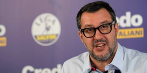Ματέο Σαλβίνι συνέντευξη τύπου