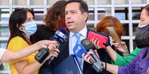 Νότης Μηταράκης