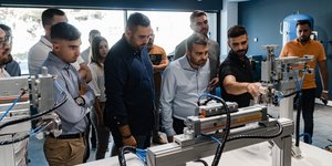 Επισκέψεις της ΟΝΝΕΔ σε επιχειρήσεις στη Θεσσαλονίκη