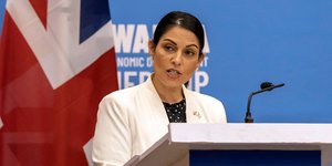  Πρίτι Πατέλ 