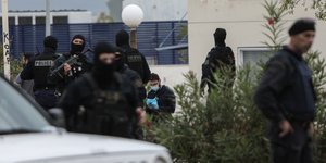 Αστυνομικοί στην Πολυτεχνειούπολη 