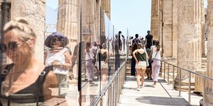 τουριστες ακροπολη