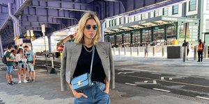 H Σοφία Καρβέλα