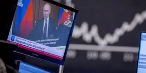 To χρηματιστήριο της Μόσχας κατέρρευσε μετά τις ανακοινώσεις Πούτιν