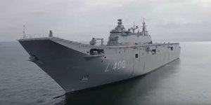 To τουρκικό αεροπλανοφόρο για drones TCG Anadolu