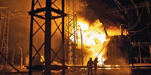 Επίθεση με ρωσική ρουκέτα έπληξε σταθμό ηλεκτρικής ενέργειας στο Χάρκοβο