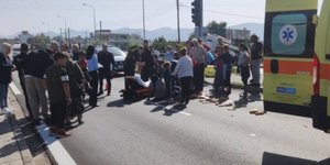 Αγρίνιο: IX παρέσυρε γυναίκα που κρατούσε παιδάκι