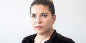 Η Ελληνίδα κειμενογράφος των βρετανικών ανακτόρων Ανδριανή Μανέττα 