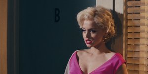 Η Άνα ντε Άρμας ως Μέριλιν Μονρόε στην ταινία «Blonde» του Netflix