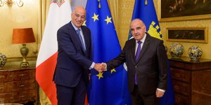 Νίκος Δένδιας και Τζορτζ Βέλλα στη Μάλτα