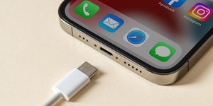 Η Apple επιβεβαιώνει τη χρήση θύρας USB-C στα μελλοντικά iPhone