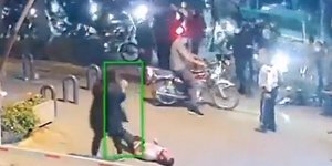 Ξυλοδαρμός διαδηλωτή στο Ιράν