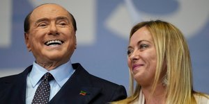 Σίλβιο Μπερλουσκόνι Τζόρτζια Μελόνι