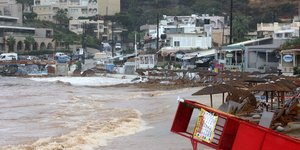 Αγνοείται ακόμη η 45χρονη στην Κρήτη