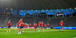Τελευταία προπόνηση των ερυθρόλευκων πριν την κρίσιμη αναμέτρηση