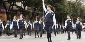 παρελαση μαθητριες