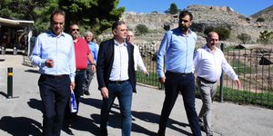 Επίσκεψη κλιμακίου της ΝΔ